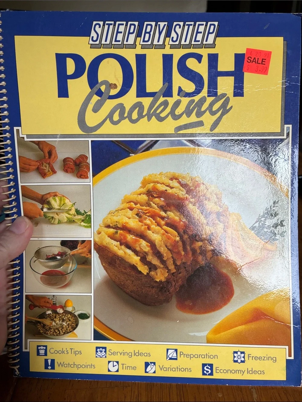 Lot of 3 cookbooks - Polish cookbook - Great plates - Taste of Home contest wins
